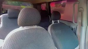 Toyota Sienta 2009 Green