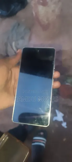 Tecno Camon 40 128 GB Blue
