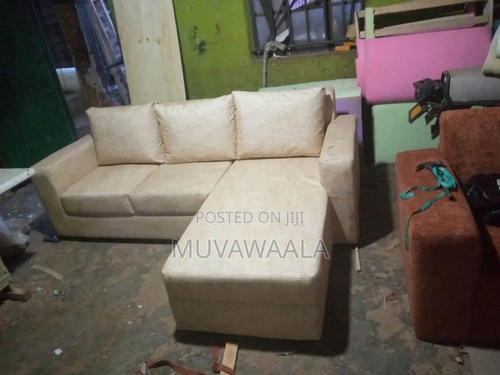 Hasan Sofa Set
