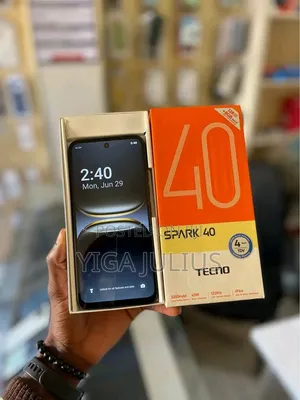 New Tecno Spark 40 256 GB Silver