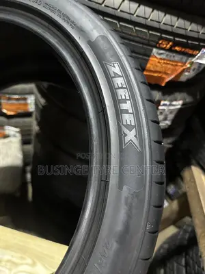 245/40r18 Zeetex Foreign Used Tires Good Condition