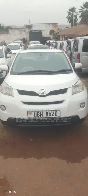 Toyota IST 2008 White