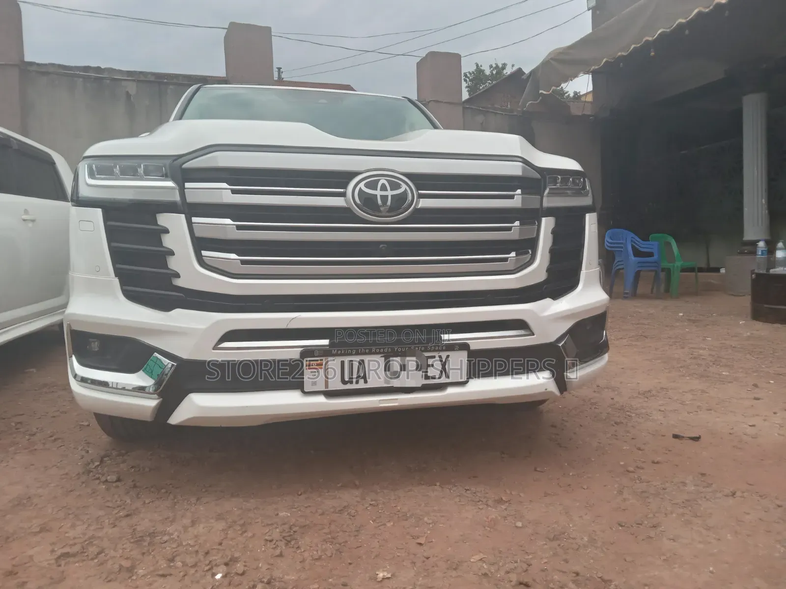 Toyota Land Cruiser LC300 2023 Pearl
