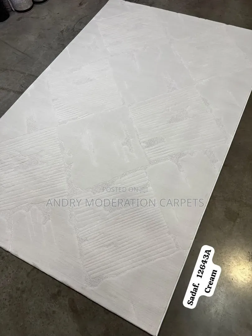 Luxury Center Carpet