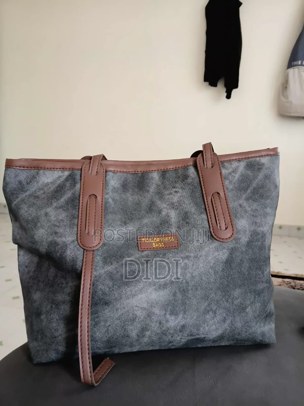 Tidaldryness Tote Bag