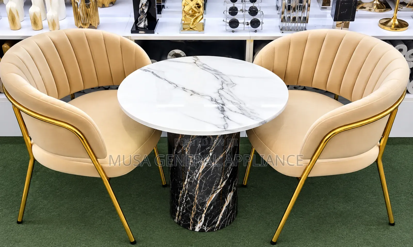 Modern Lounge and Café Set Features White Marble Two Chairs en Table