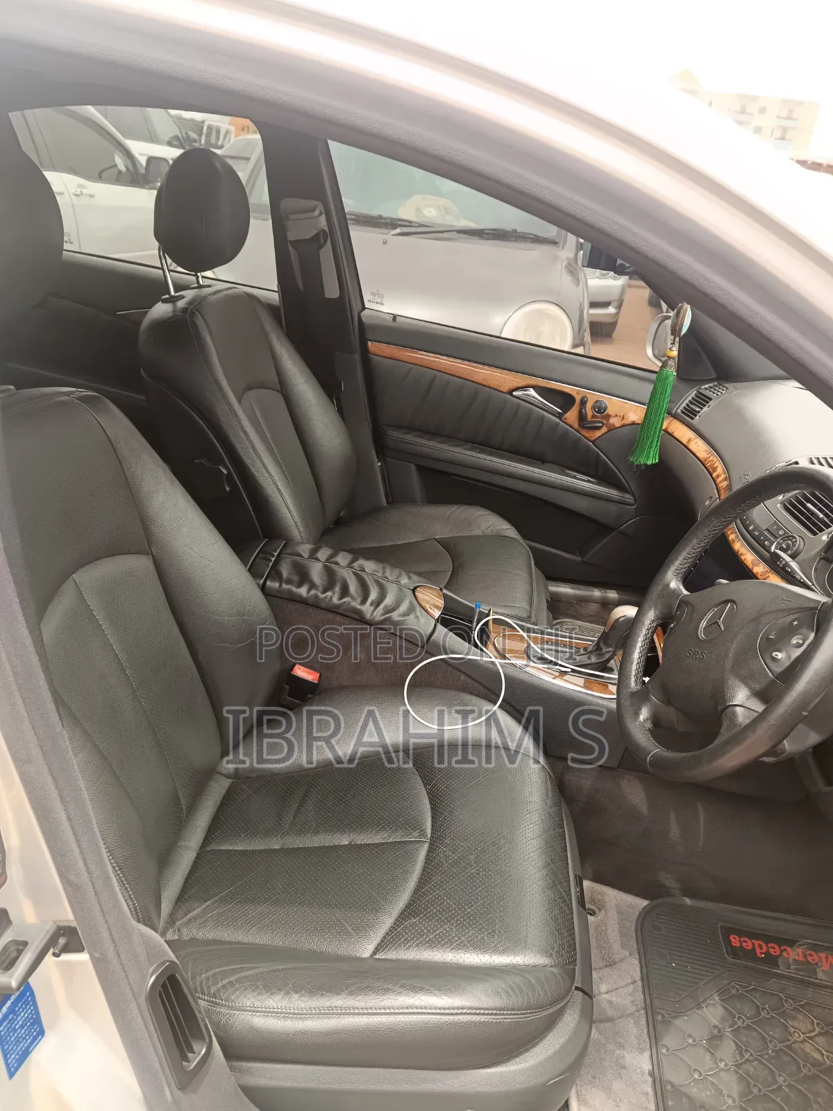 Mercedes-Benz E300 2011 Silver