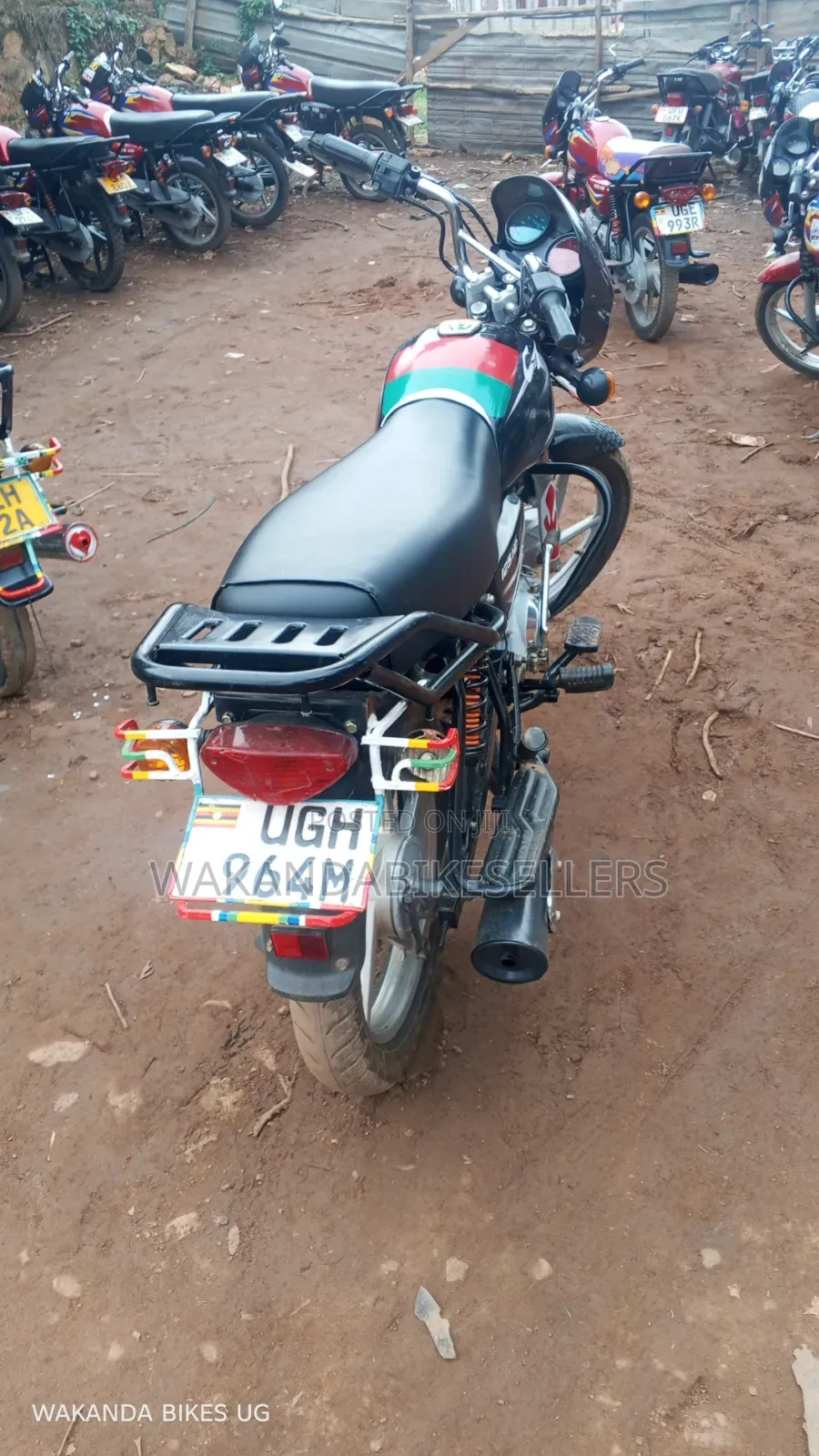 Bajaj Boxer 125 2024 Black