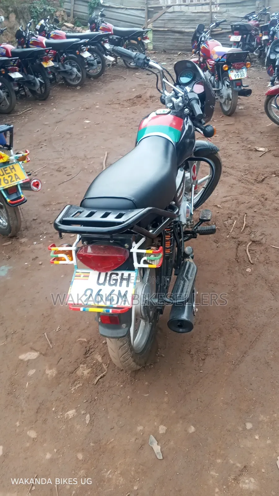 Bajaj Boxer 125 2024 Black