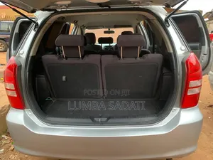 Toyota Wish 2006 Silver
