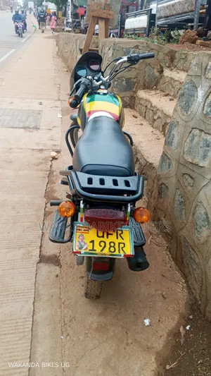 Bajaj Boxer 125 2023 Black