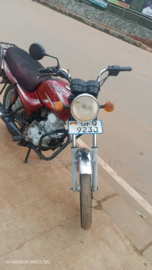 Bajaj CT 125X 2023 Red