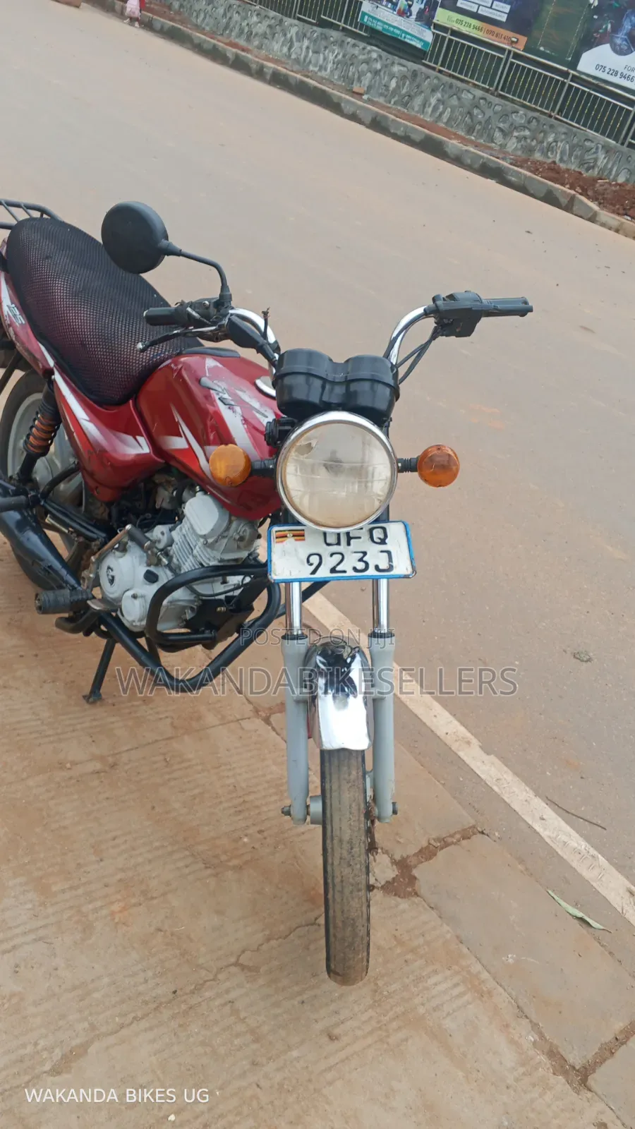Bajaj CT 125X 2023 Red