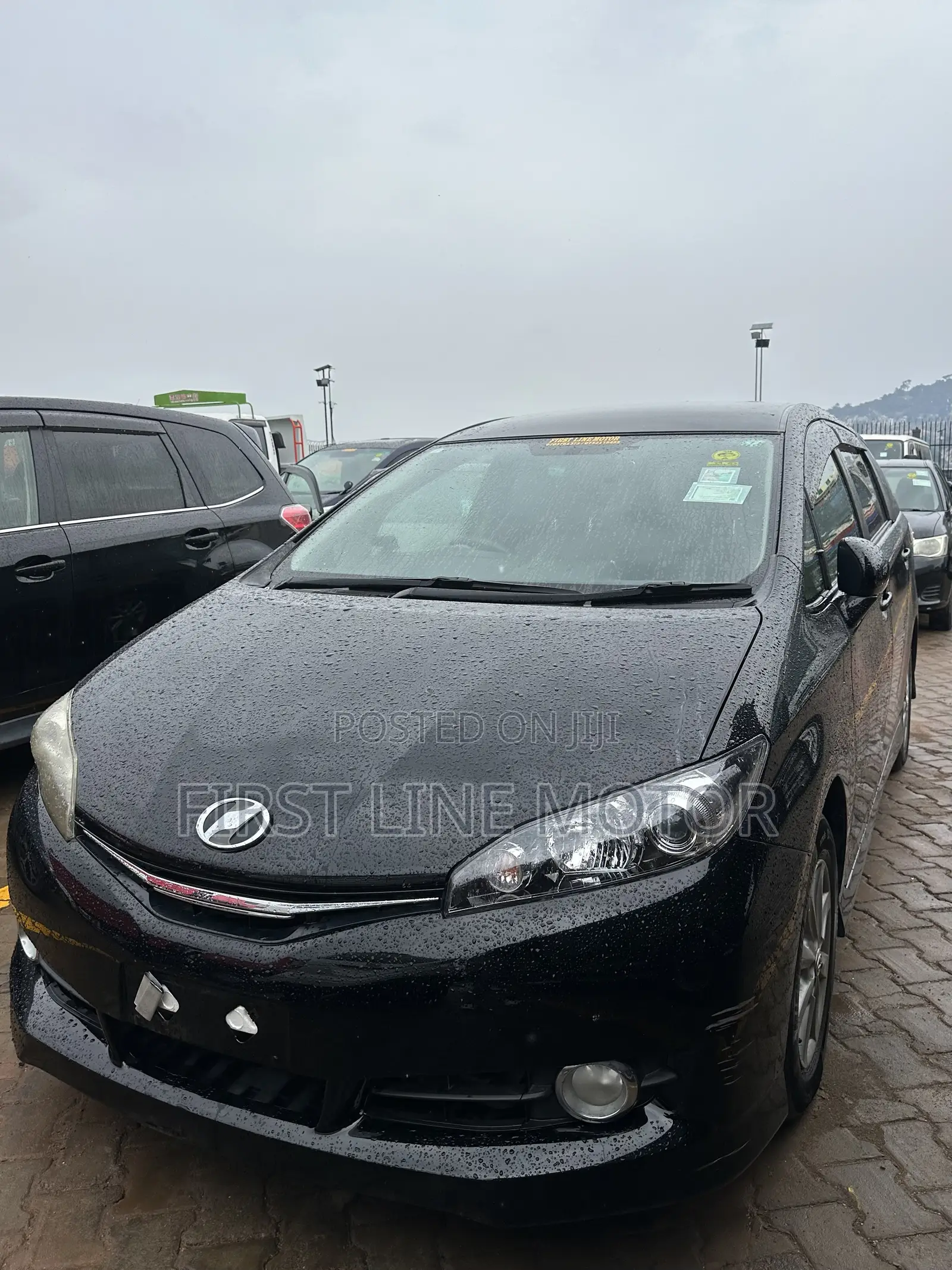 Toyota Wish 2013 Black