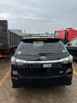 Toyota Wish 2013 Black