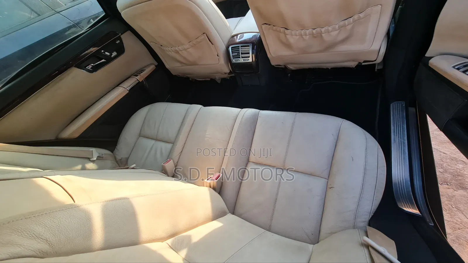 Mercedes-Benz E300 2011 Silver