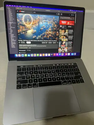 Laptop Apple MacBook 2016 16GB Intel Core i7 SSD 512GB