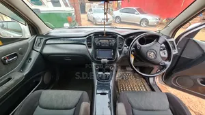 Toyota Kluger 2007 Silver