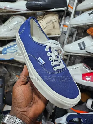 Original New Authentic Low-Top Sneakers