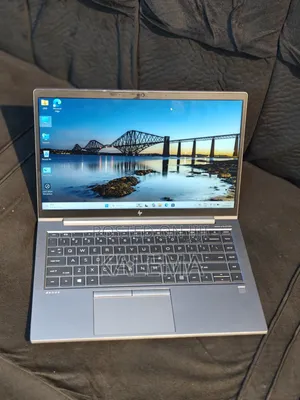 New Laptop HP ZBook Firefly 14 G7 16GB Intel Core i7 SSD 512GB
