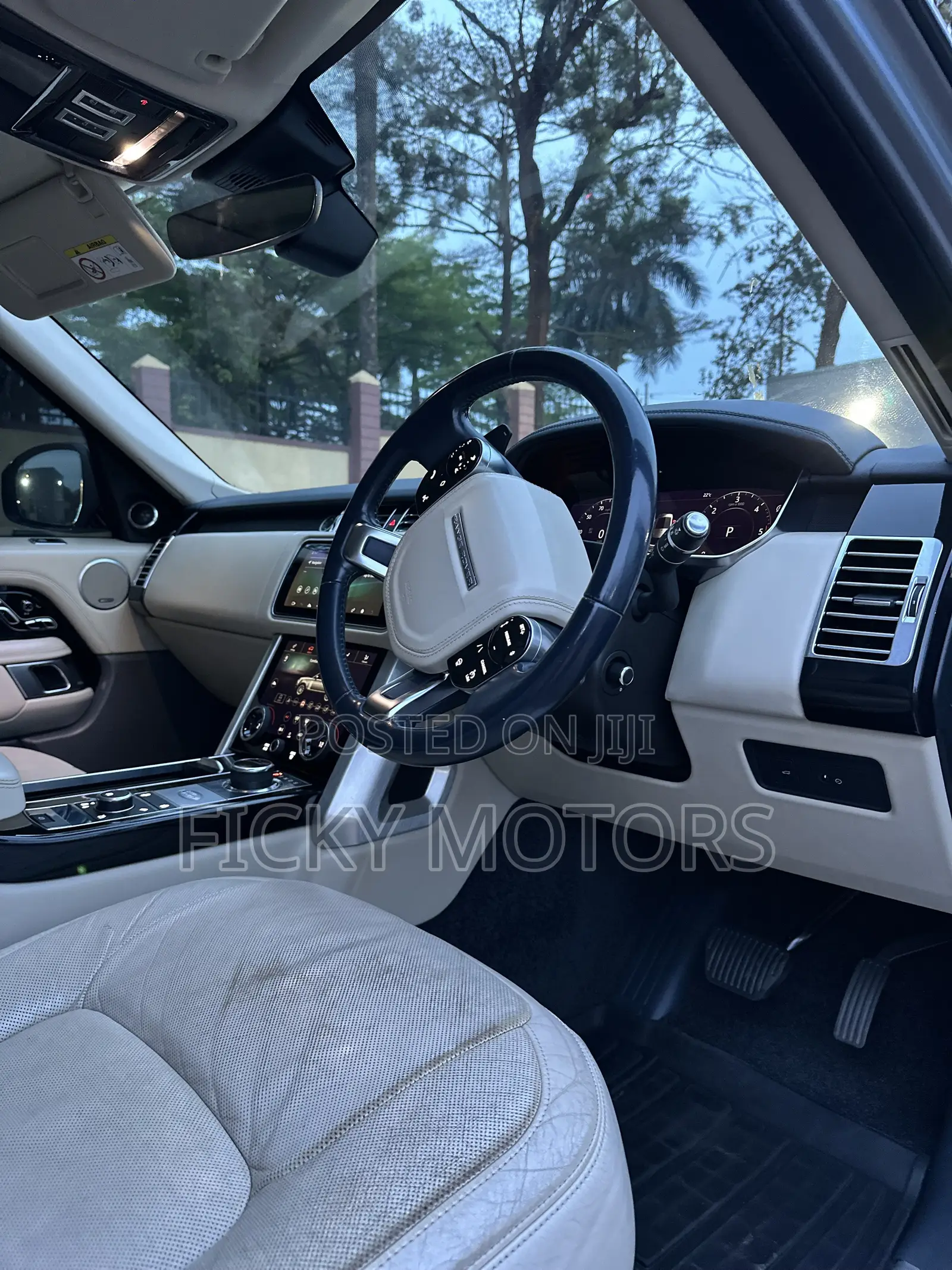 Land Rover Range Rover Vogue 2018 Blue