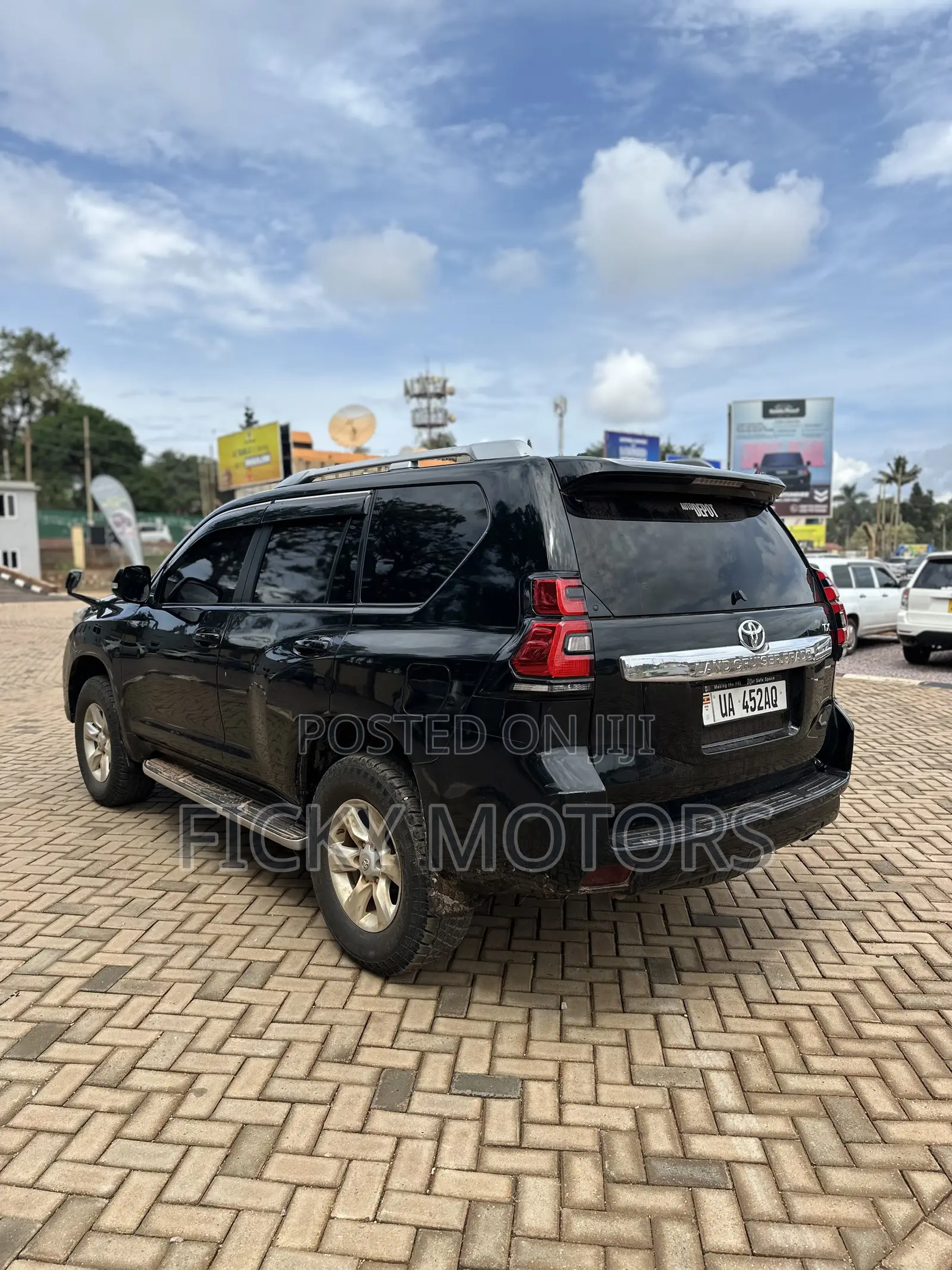Toyota Land Cruiser Prado 2.7 i 2012 Black