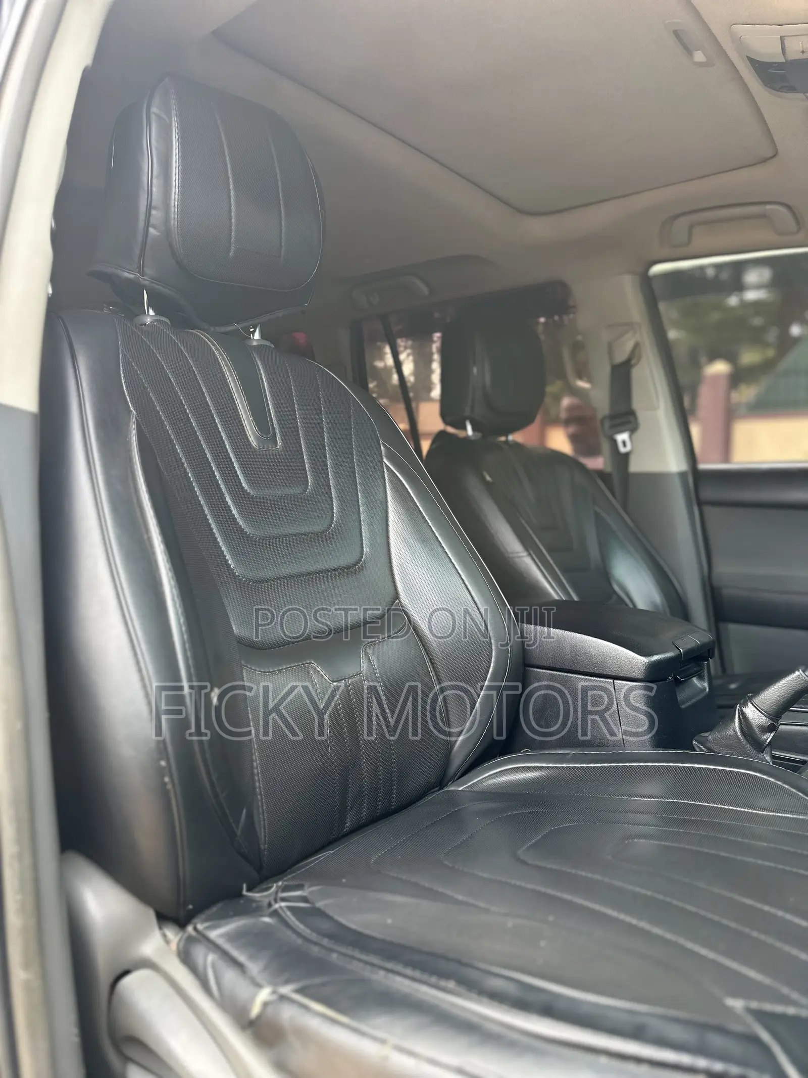 Toyota Land Cruiser Prado 2.7 i 2012 Black