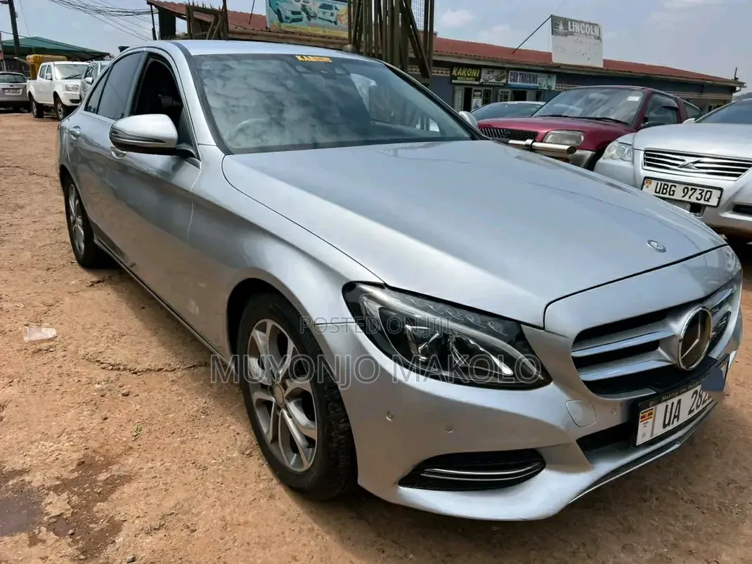 Mercedes-Benz C180 2015 Silver