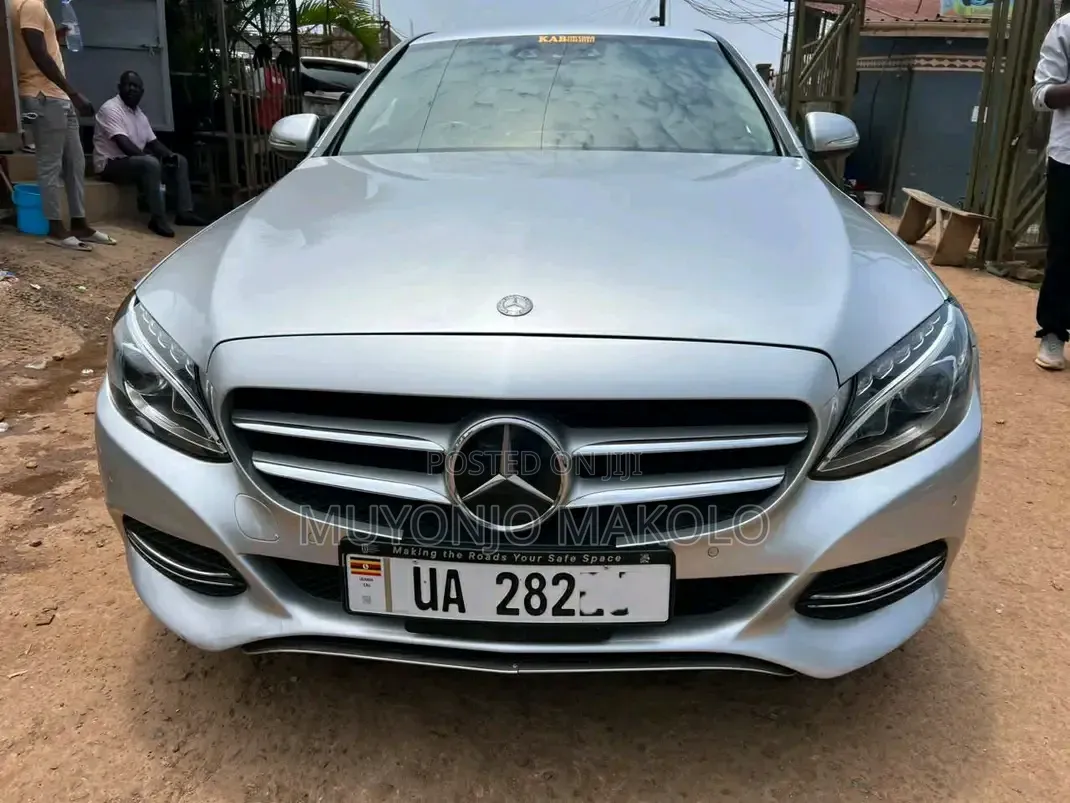 Mercedes-Benz C180 2015 Silver