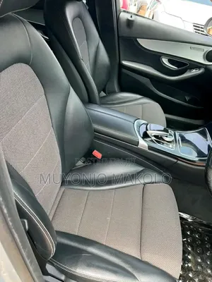 Mercedes-Benz C180 2015 Silver