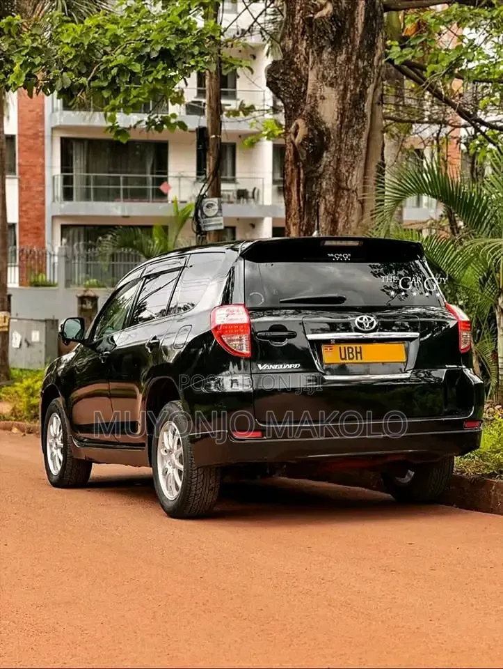 Toyota Vanguard 2008 Black