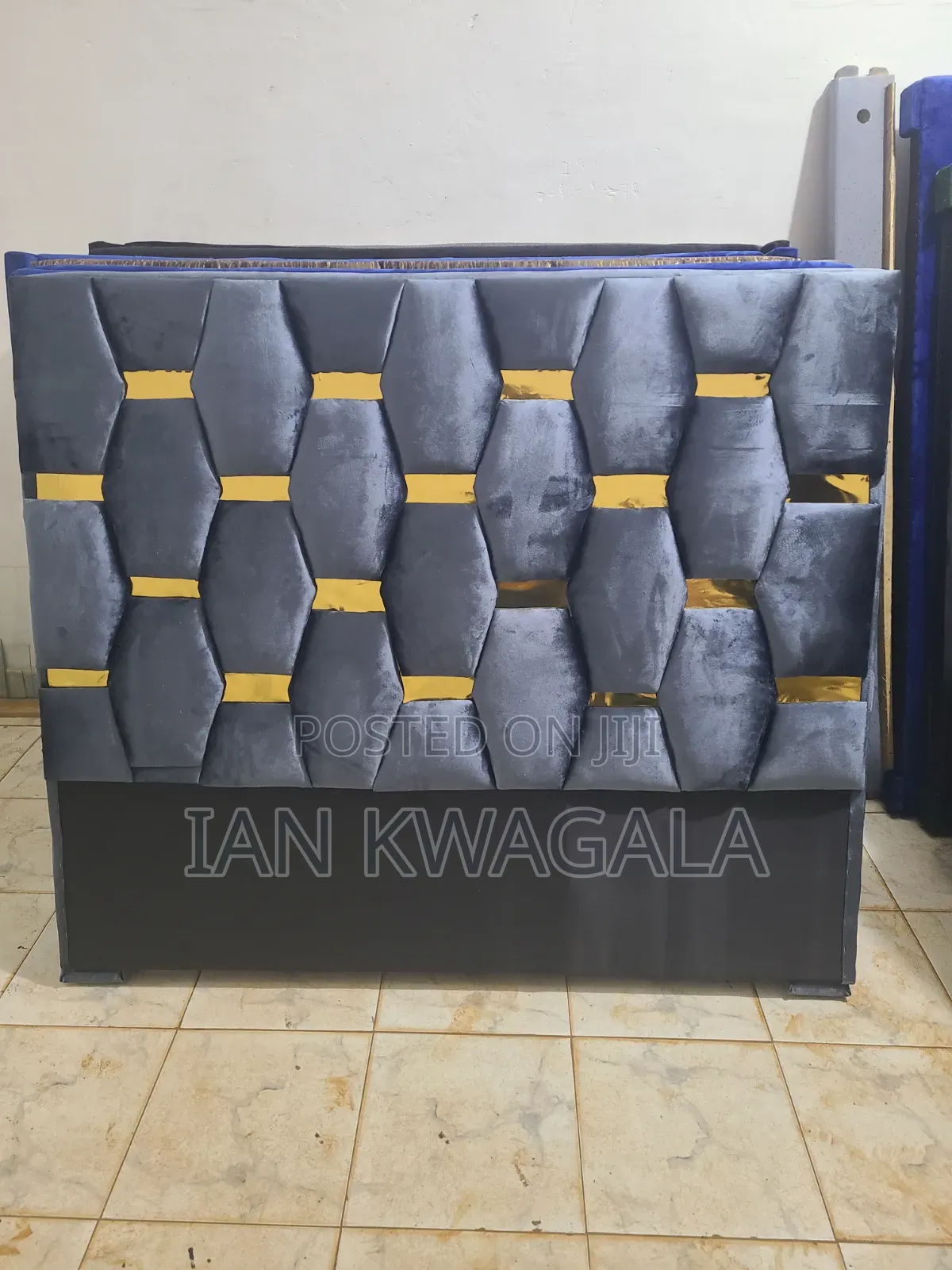 Puzzle Geometric Bed