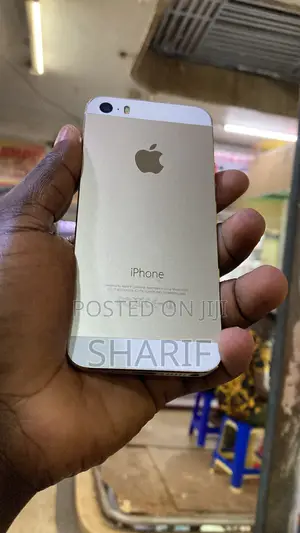 Apple iPhone SE 32 GB Gold