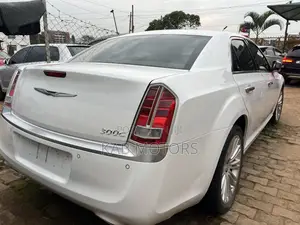 Chrysler 300C 2013 White