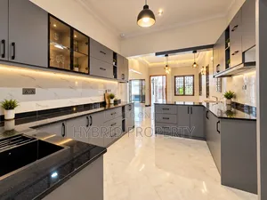 4bdrm House in Kira Along for sale