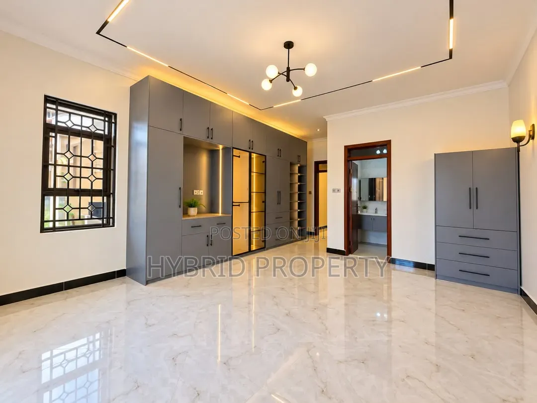 4bdrm House in Kira Along for sale