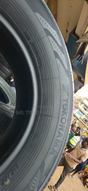 215/65r16 Yokohama Foreign Tyres
