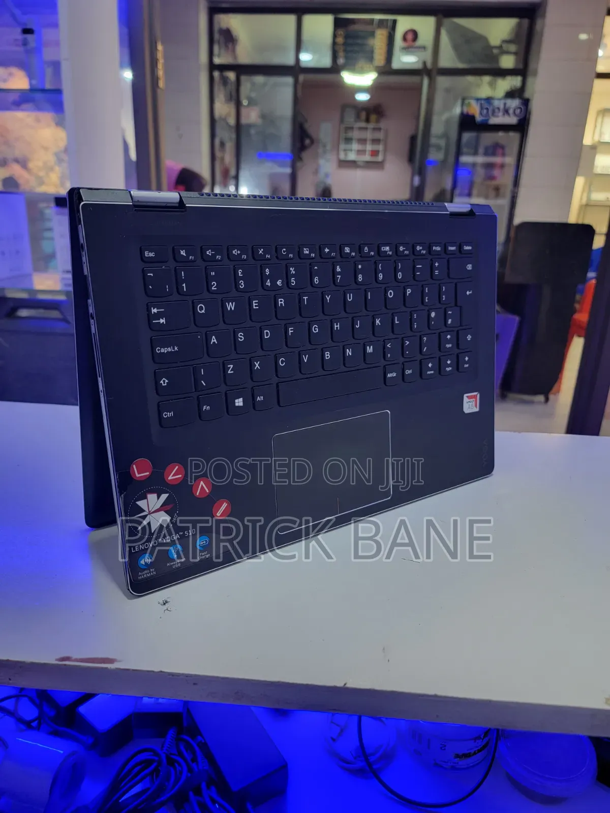Laptop Lenovo Yoga 330 4GB AMD A6 HDD 500GB