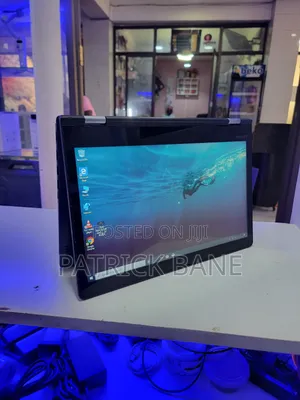 Laptop Lenovo Yoga 330 4GB AMD A6 HDD 500GB