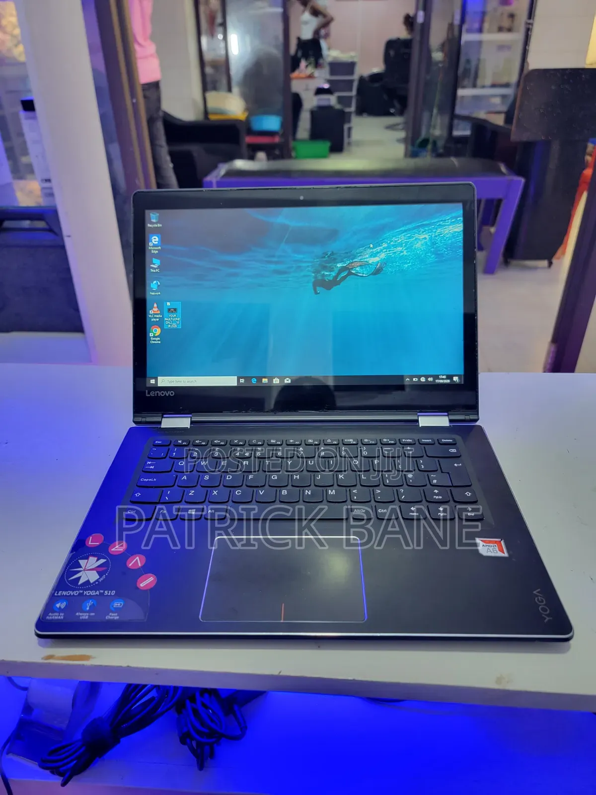 Laptop Lenovo Yoga 330 4GB AMD A6 HDD 500GB