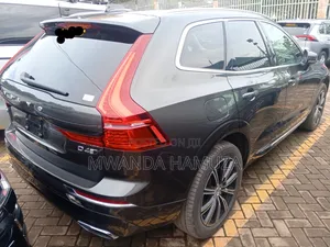 Volvo XC60 2018 Gray