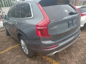Volvo XC90 2019 Silver