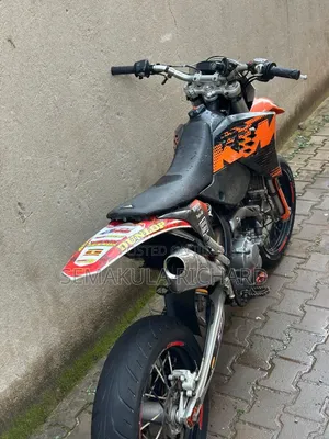 Honda CBR 2004 Orange