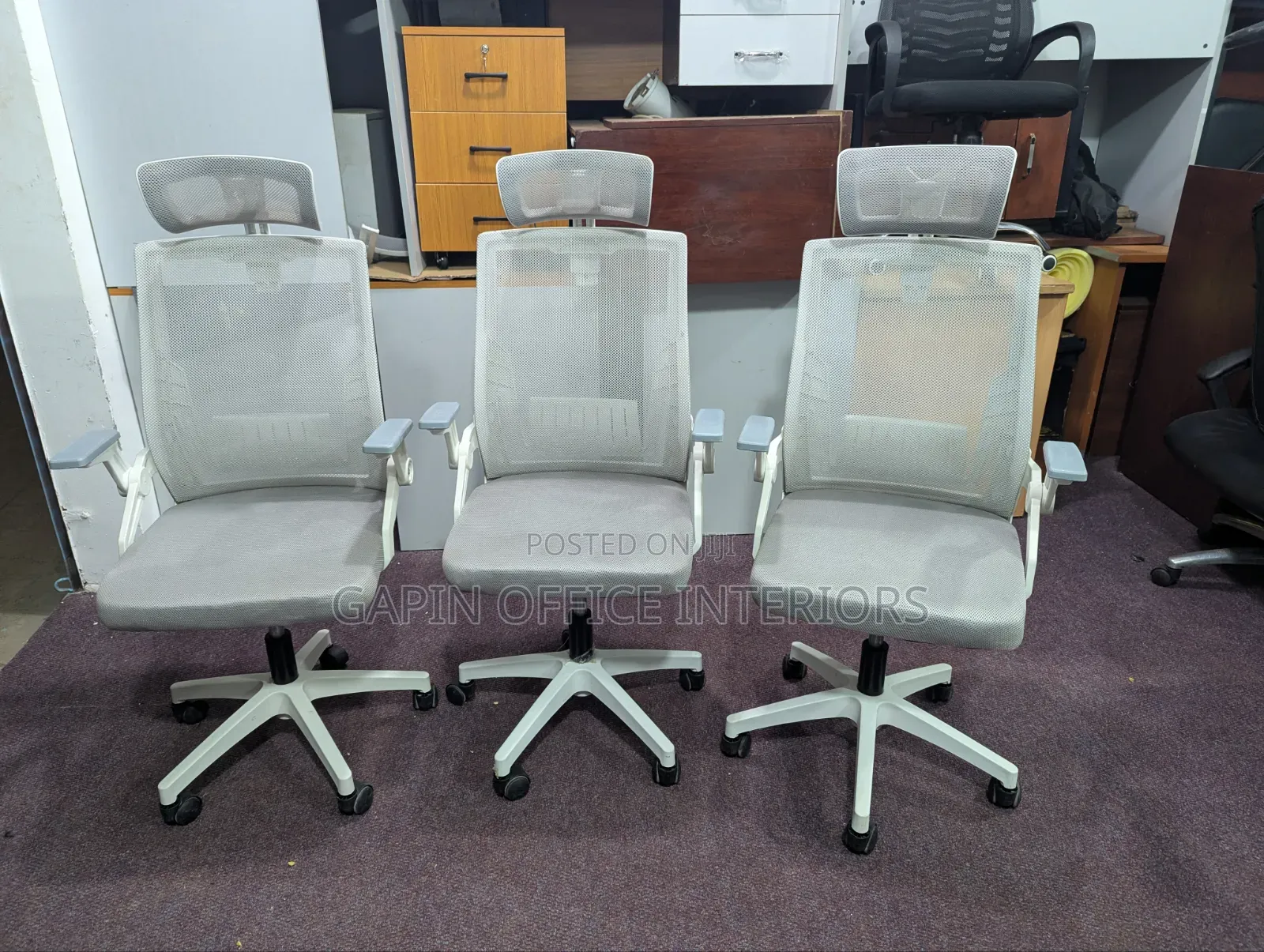 Office Chairs// Office Furniture Readily Available With Headeest