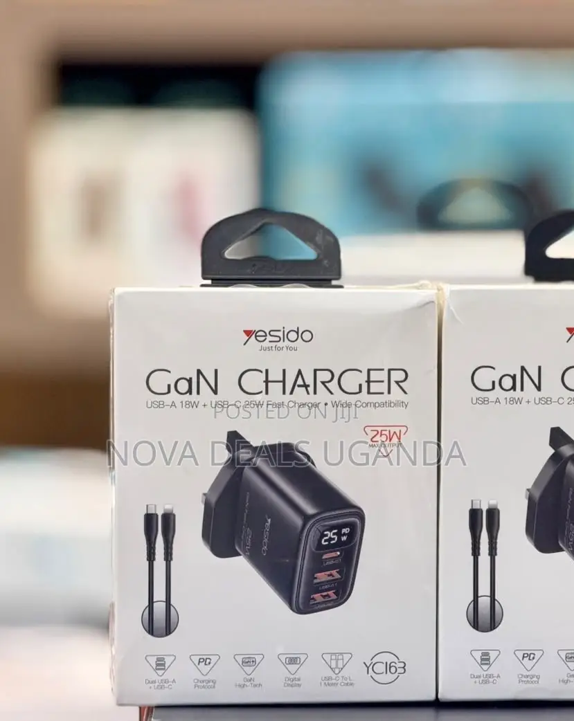 Yesido 25W Gan Charger 3 Port With C to iPhone Cable