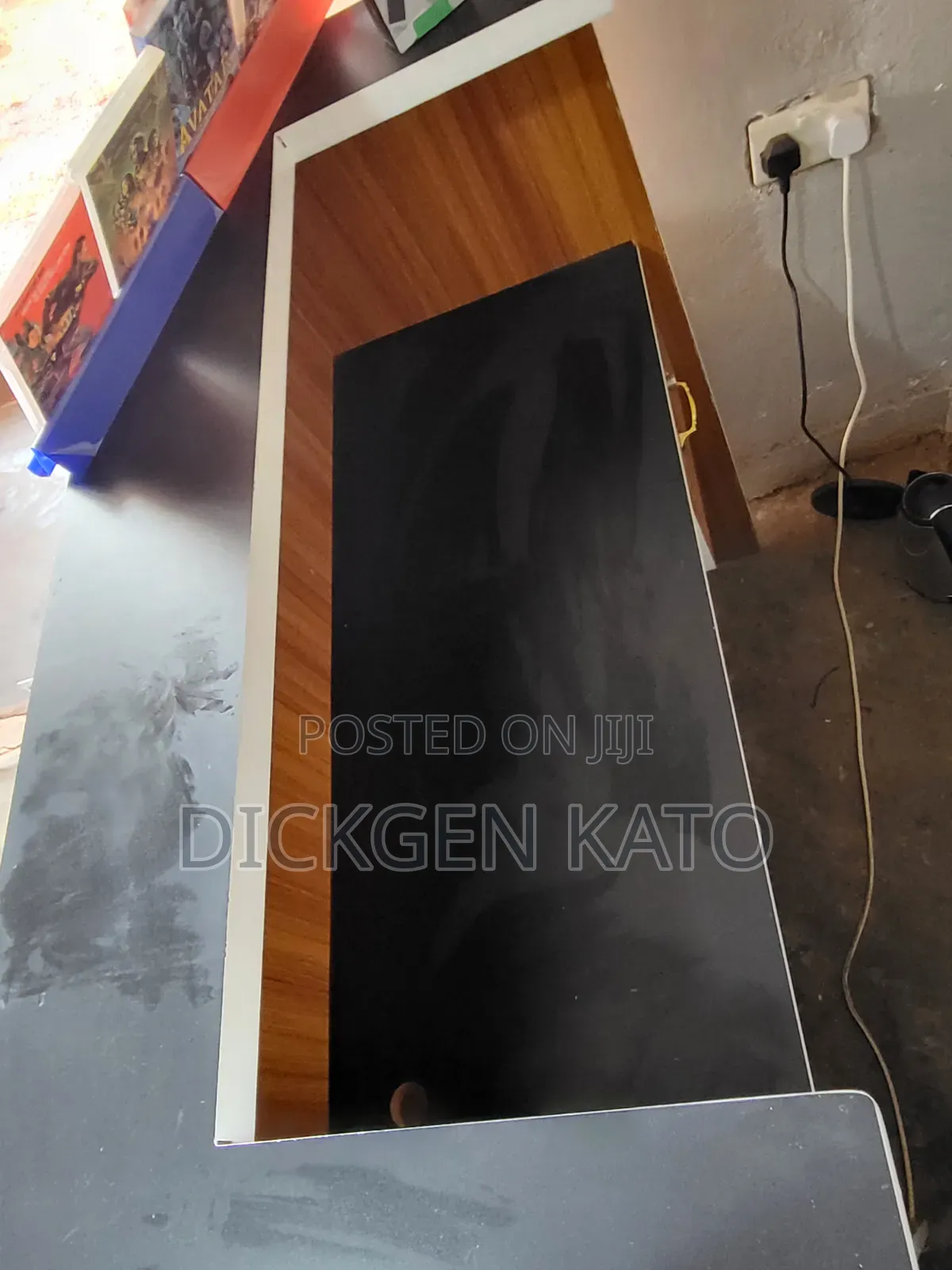 Classic Reception Table