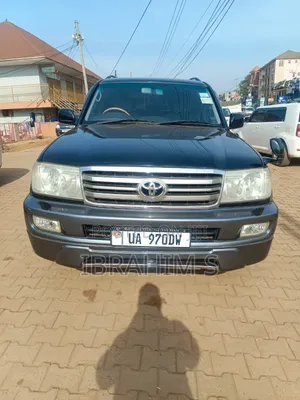 Toyota Land Cruiser Cygnus 4.7 2006 Black