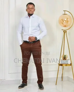 Men Khaki Trousers