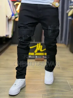 Designer's Fitted Jeans