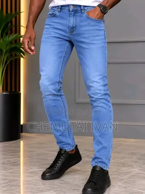 Designer's Fitted Jeans